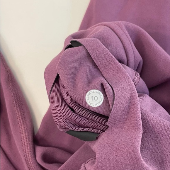 Lululemon Add Flare High-Rise Crop 21" Vintage Plum Size 10 - Picture 3 of 3